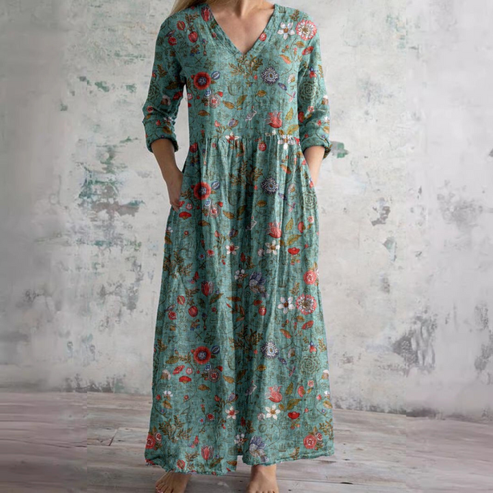 Austra | Timeless Floral Maxi Dress