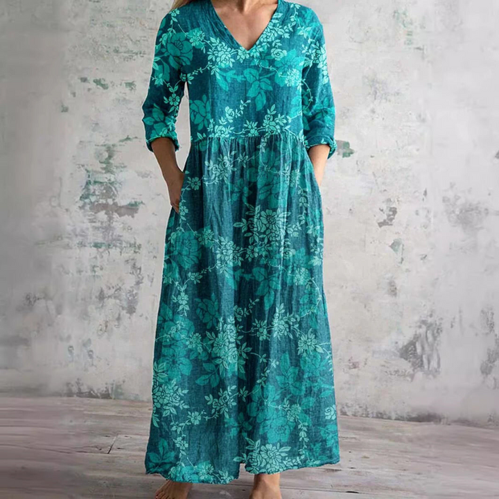 Austra | Timeless Floral Maxi Dress