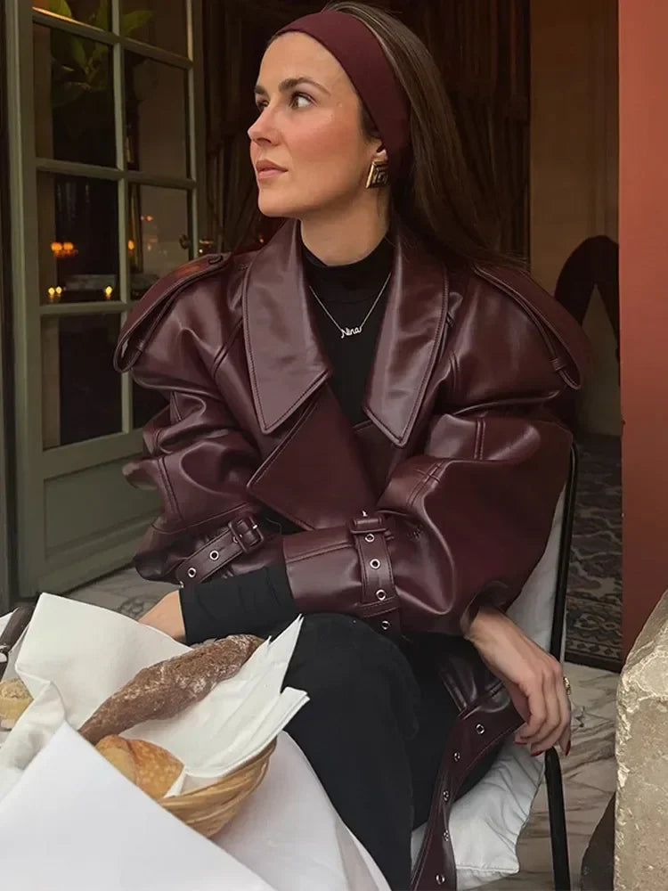 Clara  – Elegant Leather Jacket