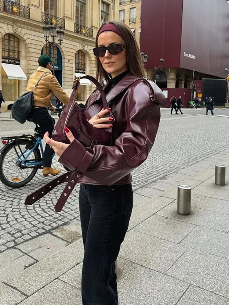 Clara  – Elegant Leather Jacket