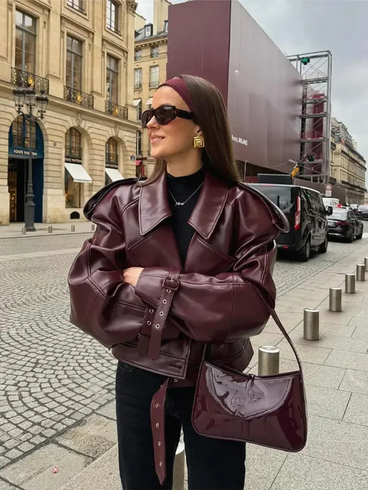 Clara  – Elegant Leather Jacket
