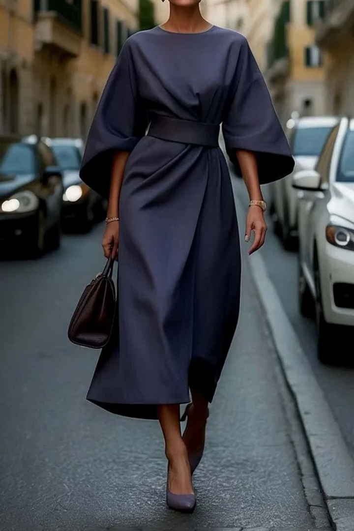 Keira - Dress with Flowing Sleeves